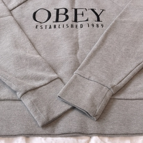 80’s OBEY Propaganda No. 89 Est. 1989 Sweater - Picture 3 of 7